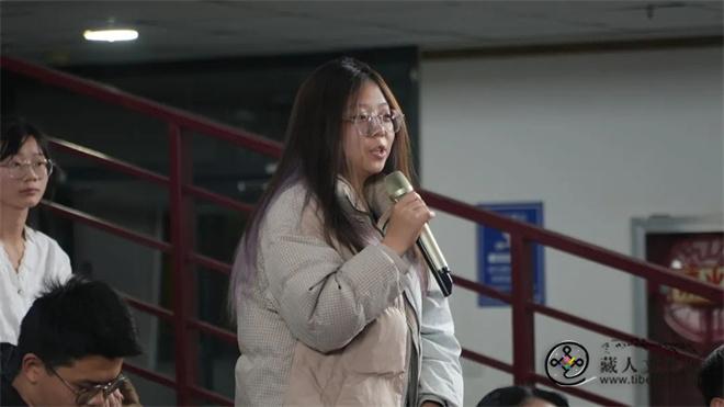 何延华《寻找央金拉姆》小说分享会在兰州举办10.jpg