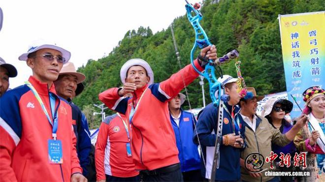 西藏亚东举办第六届传统射箭比赛2.jpg
