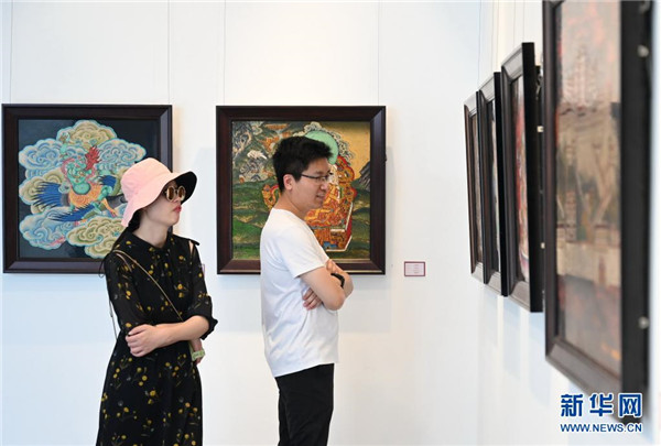 “雪域之光——中国唐卡漆画创新实践成果展”在福州举行1.jpg