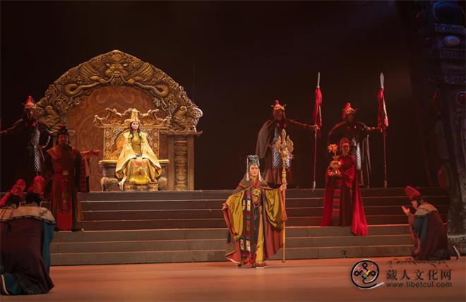 1761282814649411.jpg 谱写民族团结华章 《金城公主》在成都上演2.jpg