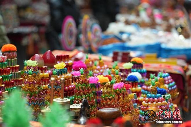 藏历新年来临 西藏拉萨街头年味渐浓6.jpg