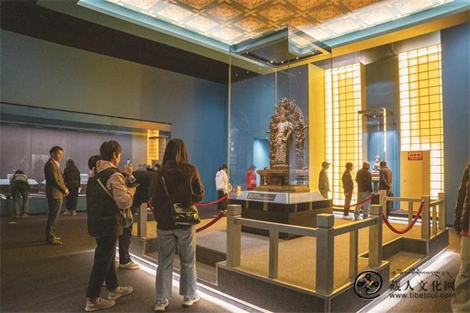 《祥开万象——故宫与西藏文物联展》开展.jpg