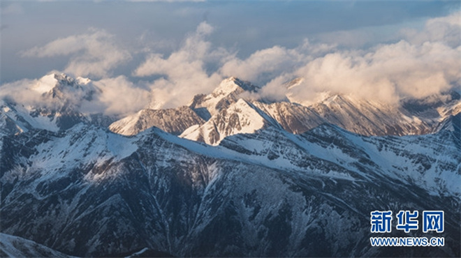 阿坝州黑水县达古冰川启动冬季旅游季活动1.jpg