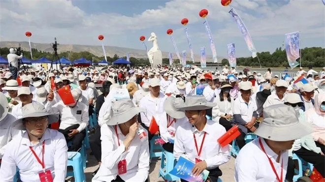 第二十届西北五省（区）“花儿”演唱会开幕2.jpg