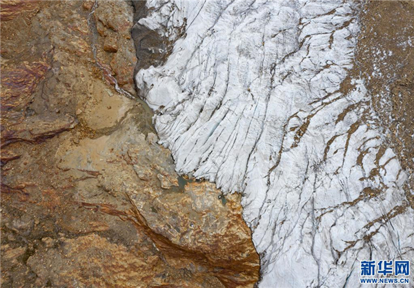 图览雅拉香布雪山4.jpg