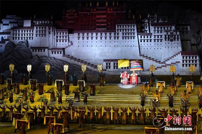 西藏拉萨 ：《文成公主》大型史诗剧开启第12个演出季1.jpg