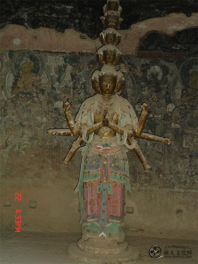 藏传佛教观音塑像.JPG