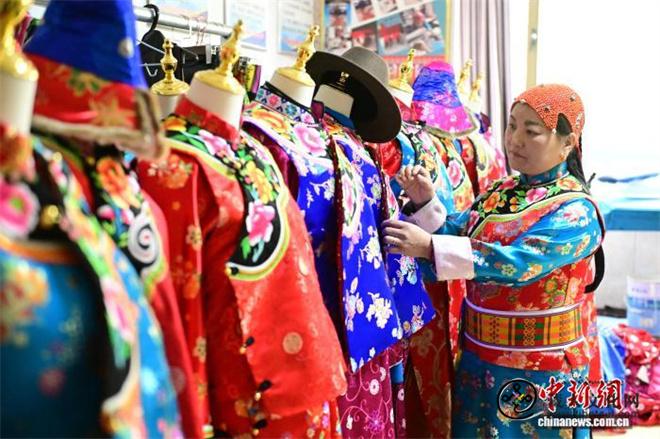 雪域高原“三格毛”传承中国藏族服饰之美11.jpg