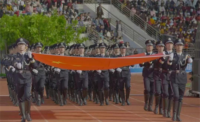 甘孜州第四届运动会在康定开幕2.jpg