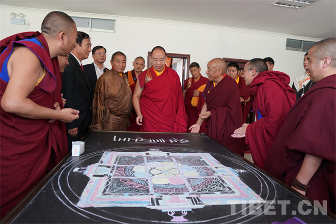 班禅：用我们现有的人生为藏传佛教中国化做贡献11.jpg