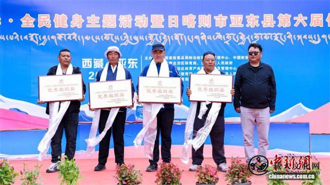 西藏亚东举办第六届传统射箭比赛3.jpg