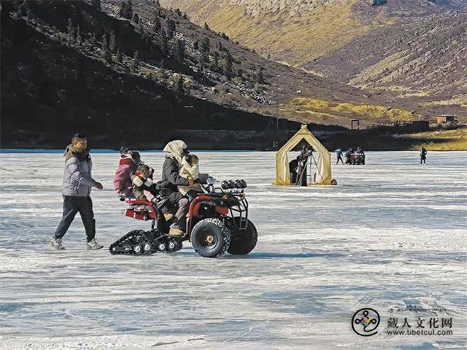 阿坝县冰雪文化旅游季启幕2.jpg