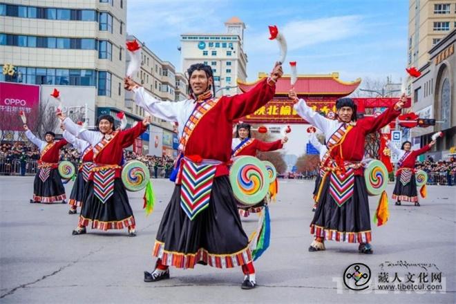 西藏琼结久河卓舞惊艳亮相陕北榆林3.jpg