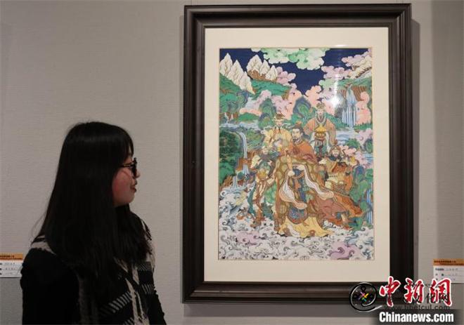 青海首个设置唐卡课程的高校举办成果展5.jpg