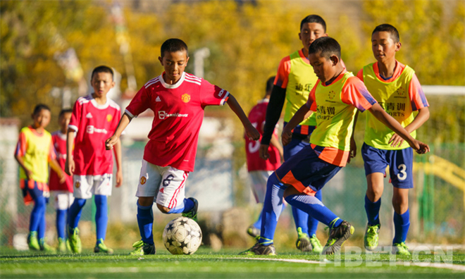 西藏举办2021全国青少年体育冬夏令营进校园活动2.jpg