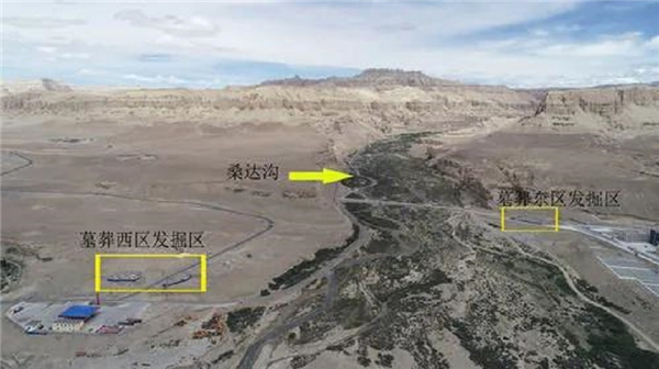 西藏阿里发现青藏高原木俑1.jpg