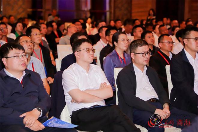 2026年柴达木枸杞产销对接会启幕 高原“红果”乘风拓市正当时5.jpg