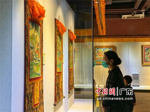 80余幅国家级非遗大师唐卡作品广东省东莞市展出3.jpg