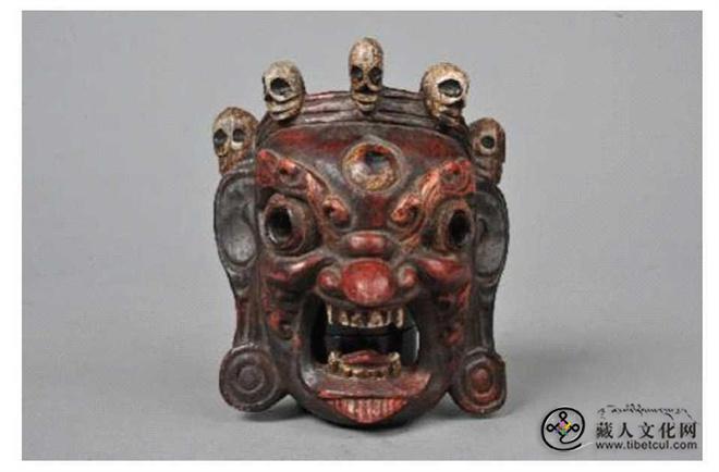 青海藏族羌姆面具的多元文化特征2.jpg