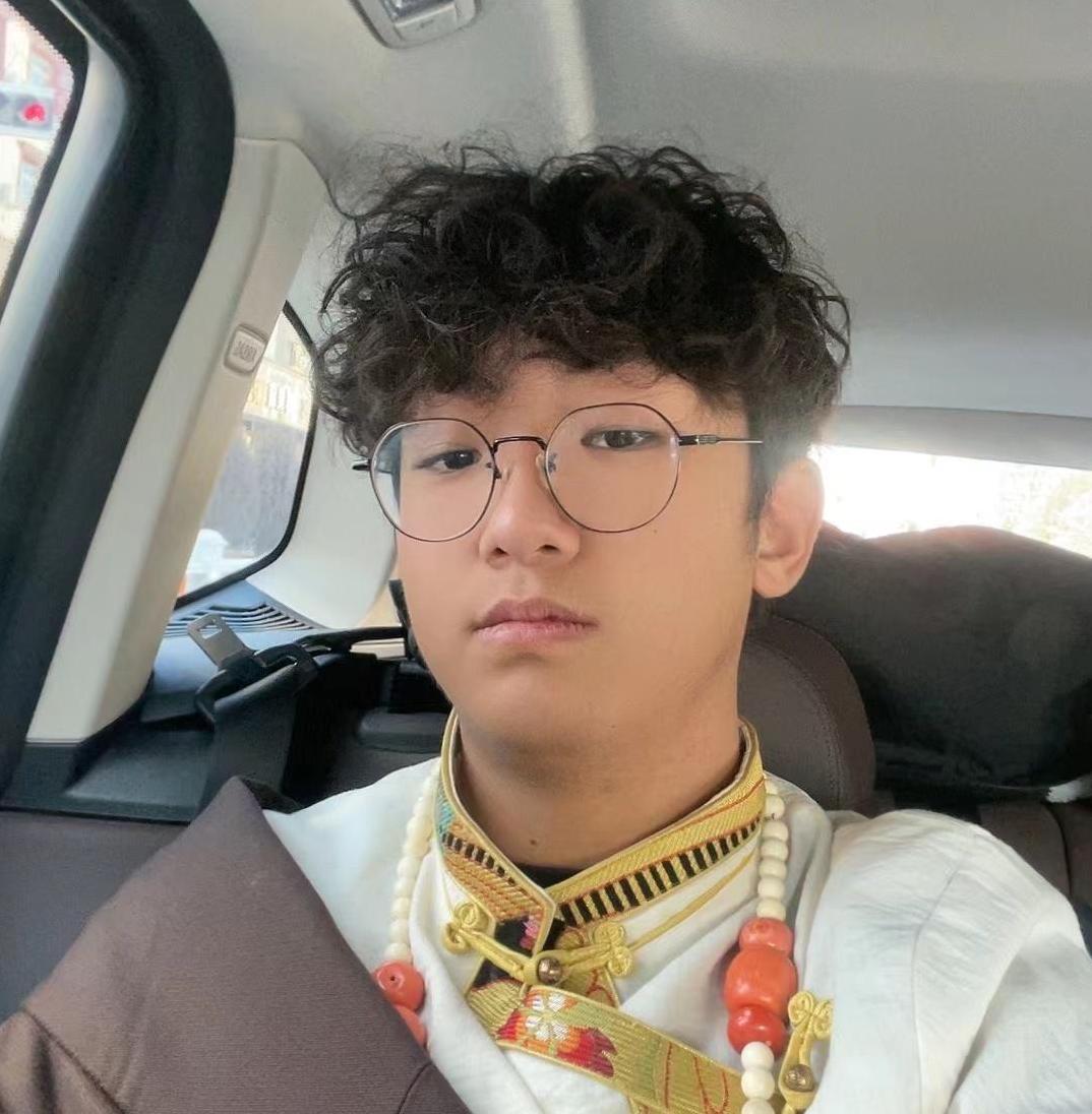 南杰扎西：秋天与破晓的弦子（组诗）