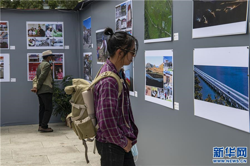 第十三届西藏珠穆朗玛摄影大展开幕2.jpg