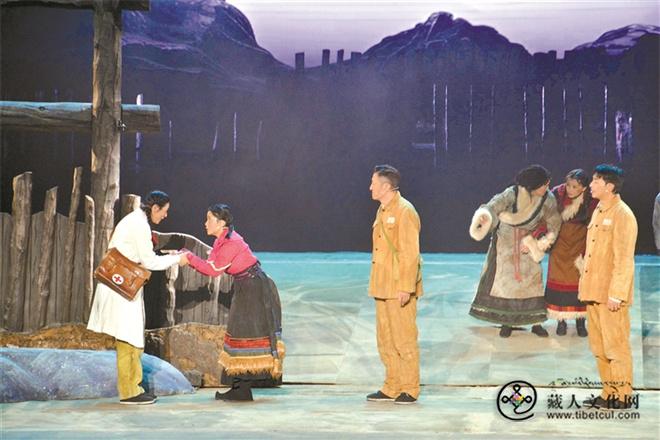 红色文艺盛宴 闪耀藏北高原.jpg