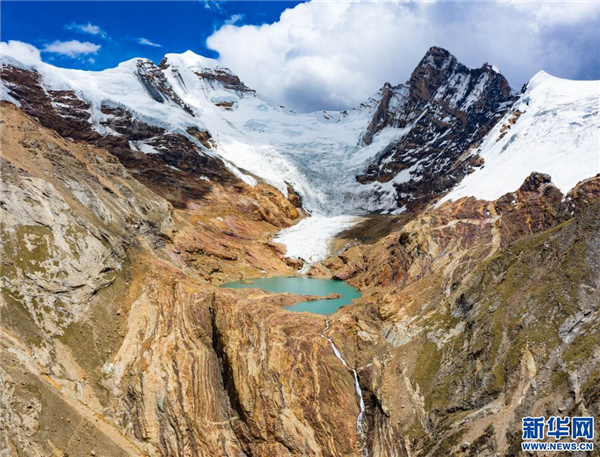 图览雅拉香布雪山1.jpg