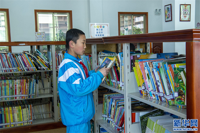 西藏拉萨：享阅读之乐 品书香之美9.jpg