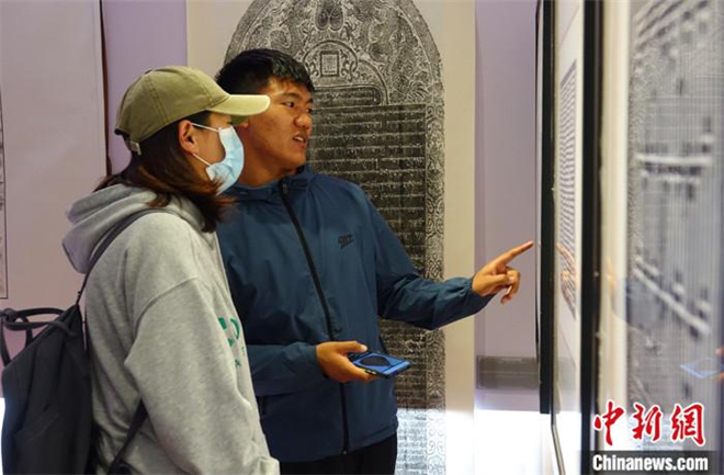 “历史见证—西藏历代金石铭文拓片展”在拉萨开展1.jpg