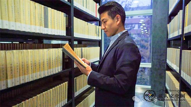 丹臻群佩翻译 世界名著《君主论》藏文版出版2.jpg