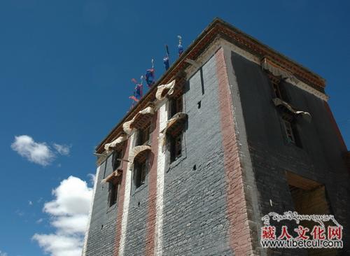 萨迦派主寺萨迦寺